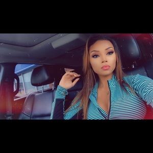 Meet your Posher, Lyiesa